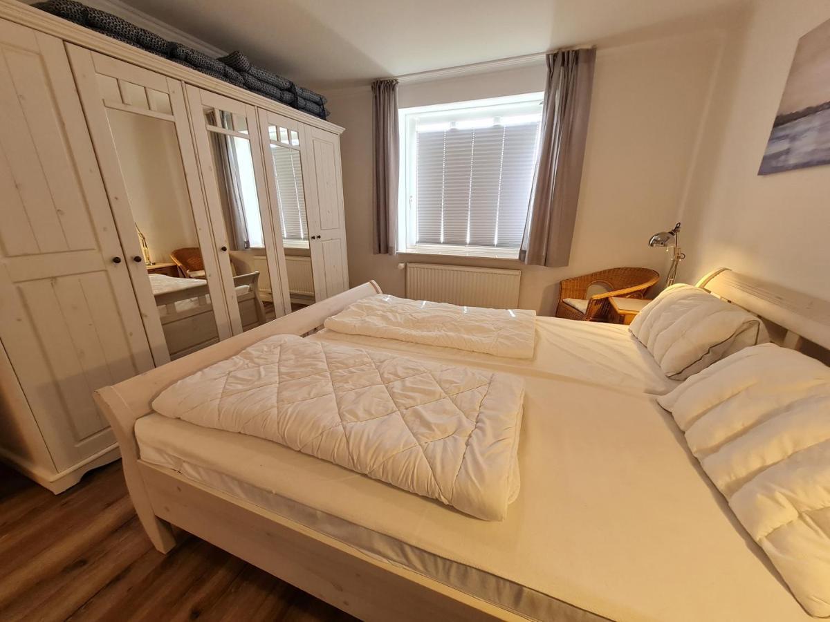 Ferienhaus Ellen, Eg Whg Utersum Экстерьер фото
